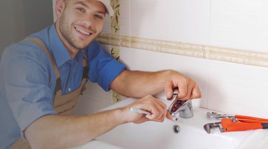 Faucet cartridge replacement in Prairieburg, IA